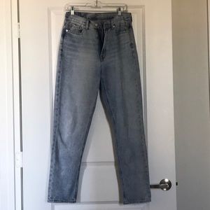 American eagle mom jeans